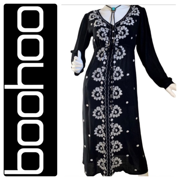 Boohoo Dresses & Skirts - Boohoo black embroidered boho/festival dress - 6